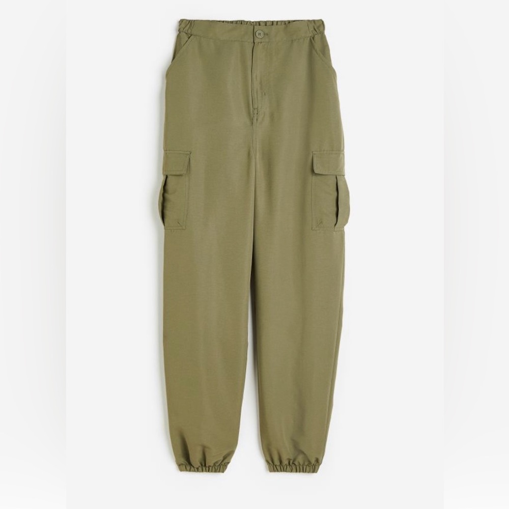 Nylon cargo pants